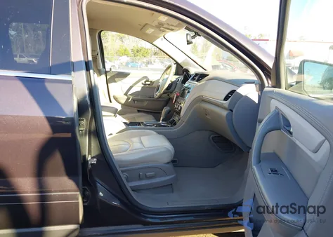 2016 Chevrolet Traverse 2Lt from USA, damaged, VIN 1GNKRHKD3GJ317540